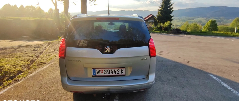 Peugeot 5008 cena 17900 przebieg: 253600, rok produkcji 2011 z Urzędów małe 137